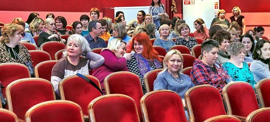 Краснотурьинский театр кукол теперь может посещать одновременно 121 зритель