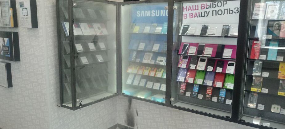 В Краснотурьинске горел салон сотовой связи