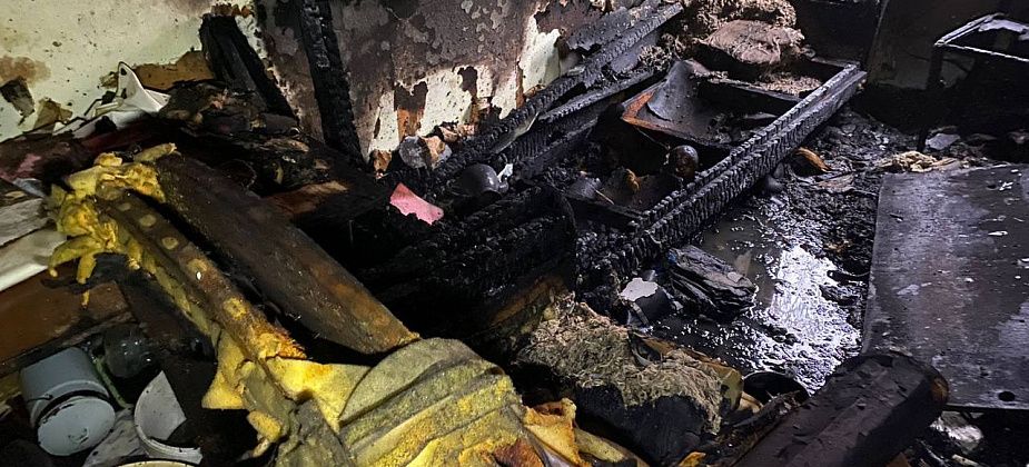 На выходных загорелась комната в общежитии на Коммунальной. Пострадавших нет 