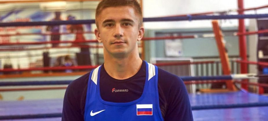 Воспитанник краснотурьинской школы бокса одержал победу в Екатеринбурге