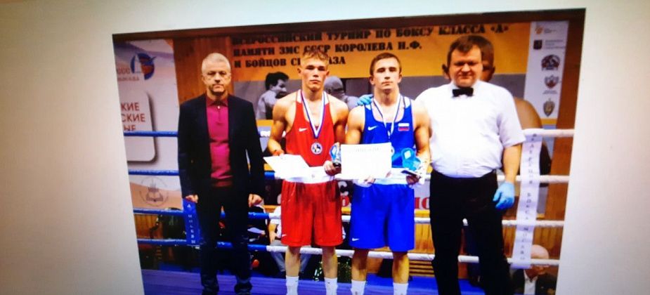 Краснотурьинец выиграл боксерский турнир в Москве