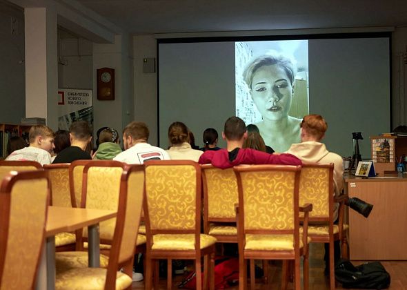 До середины августа в библиотеке будут бесплатно показывать кино