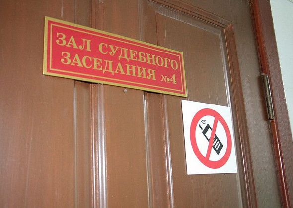 Водитель, работающий на карьере, подал в суд на работодателя