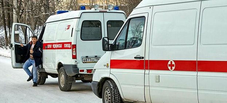 В Челябинске экстренно госпитализируют 54 пенсионеров из частного дома престарелых