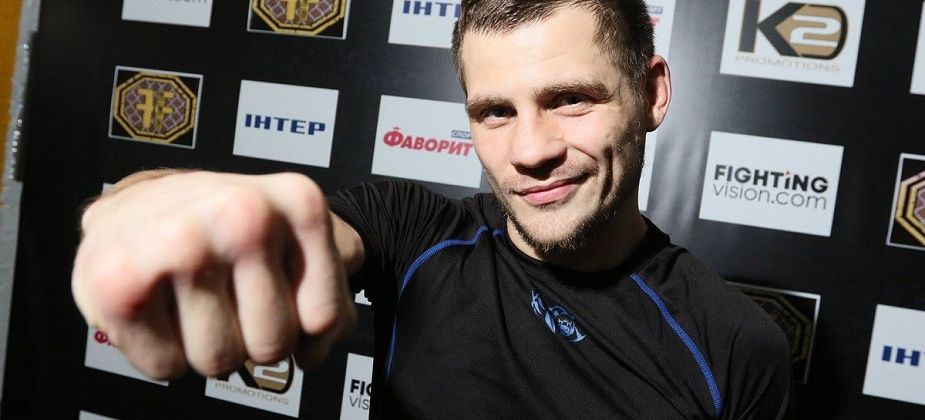 Беринчик защитил титул чемпиона против румына Виорела Симиона