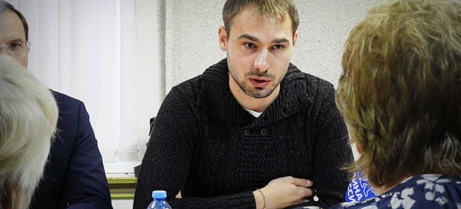 Антон Шипулин помог карпинскому ребенку попасть на обследование в Екатеринбург