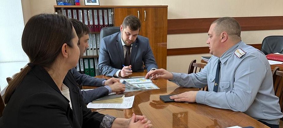 Краснотурьинская колония предложила продукцию мэрии Серова