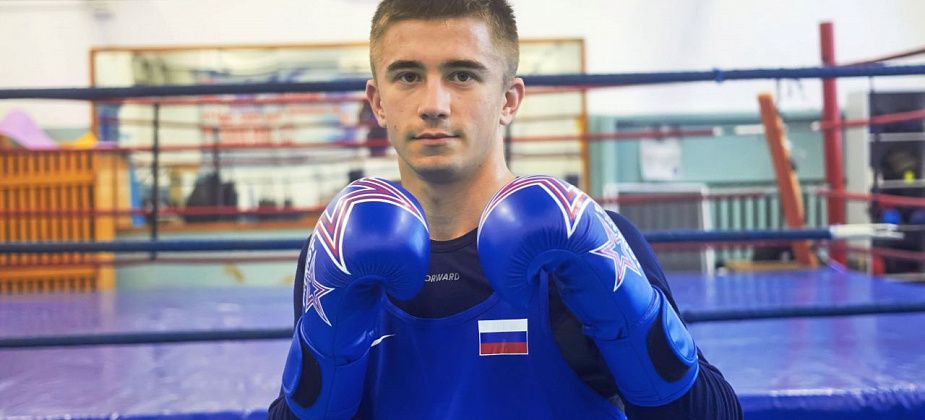 Краснотурьинский боксер проведет первый бой на профессиональном ринге