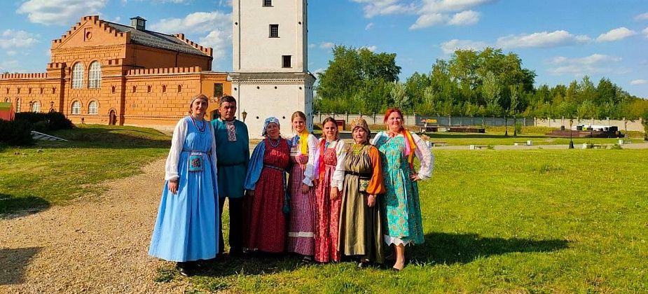 Краснотурьинский коллектив "Верея" поучаствовал в фестивале казачьей культуры в Невьянске