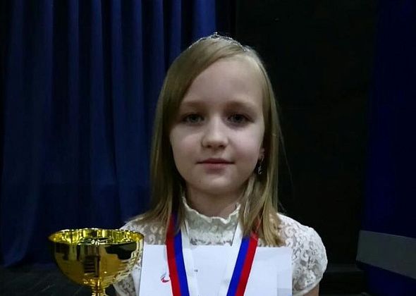 8-летняя Настя Грацкова стала обладательницей детского кубка России по шахматам