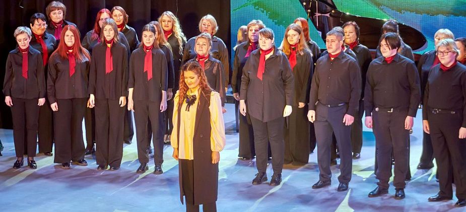 В Краснотурьинске прошел 13-й фестиваль хорового искусства «Духовное возрождение России»