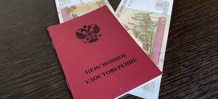 Пенсионерку будут судить за кражу денег у соседки, которая лежала в больнице