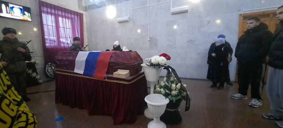 «Обещал: «Скоро увидимся». Похоронили участника СВО Владимира Фрицлера 