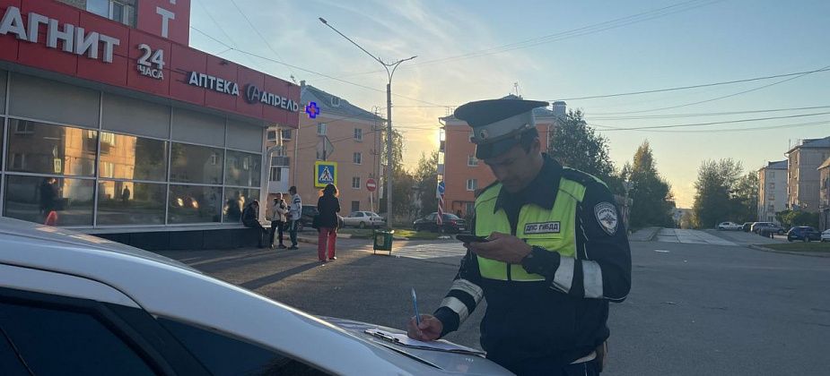 Фургон сбил пенсионера на пешеходном переходе