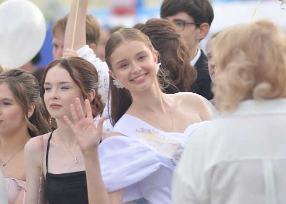 237 выпускников пройдут по улице Ленина
