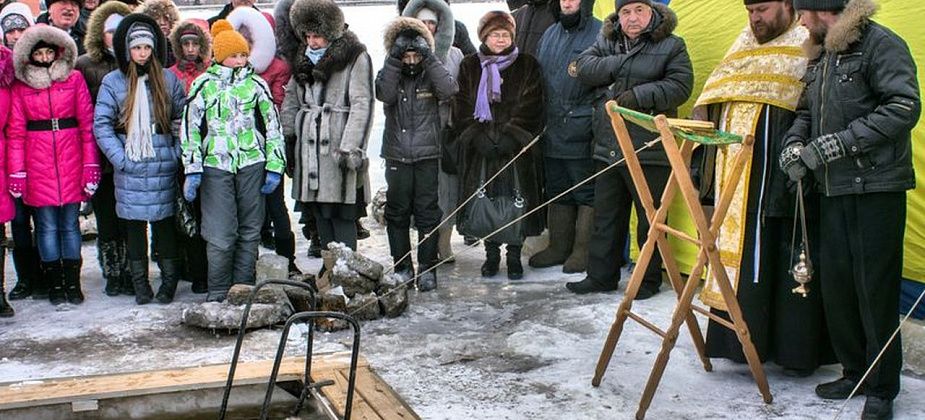 Пять мифов о Крещении: что думают эксперты