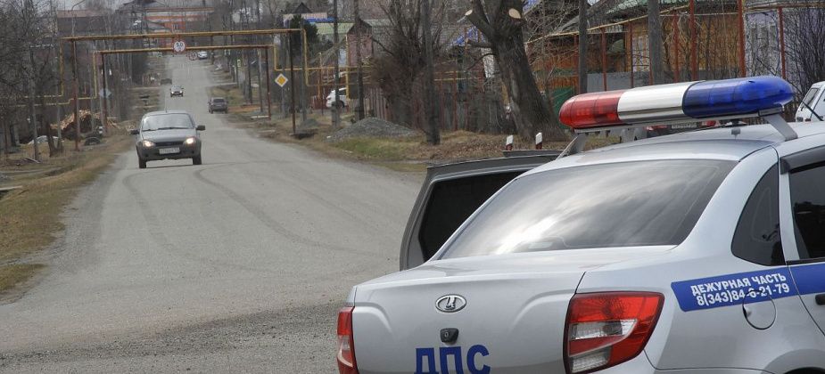 Сотрудники ГИБДД будут искать на дорогах «наглухо» тонированные авто