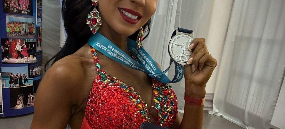 Медсестра из Краснотурьинска заняла второе место на областных соревнованиях по бодибилдингу