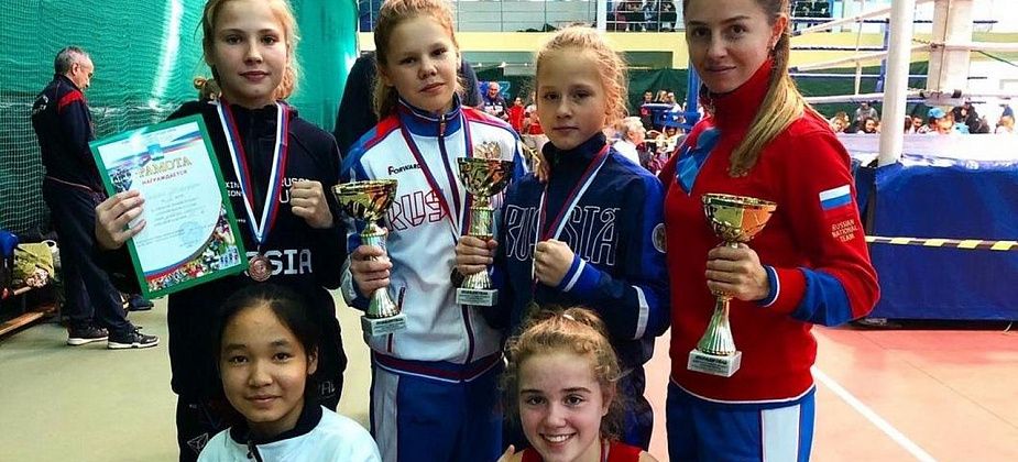 Воспитанницы секции бокса с триумфом вернулись с международного турнира