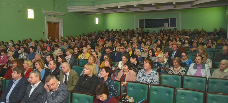 Власти объяснили, почему отчеты и слушания перестали проводить в ГДК