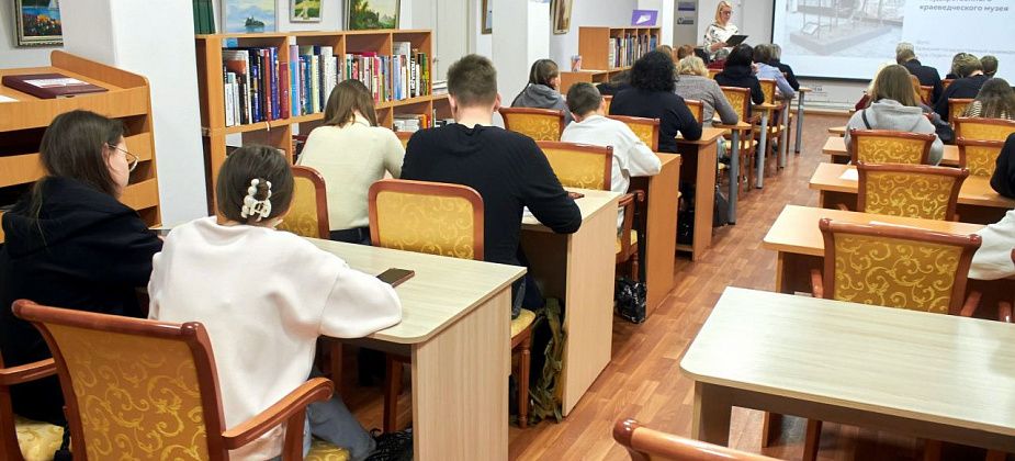 В центральной библиотеке стартуют занятия «Русский по средам» по подготовке к Тотальному диктанту