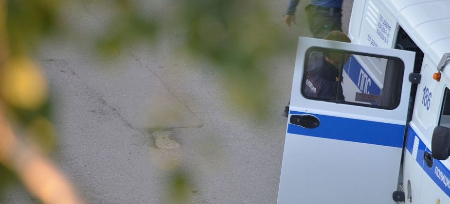 В Краснотурьинске гостя квартиры обвиняют в нанесении травм хозяину 