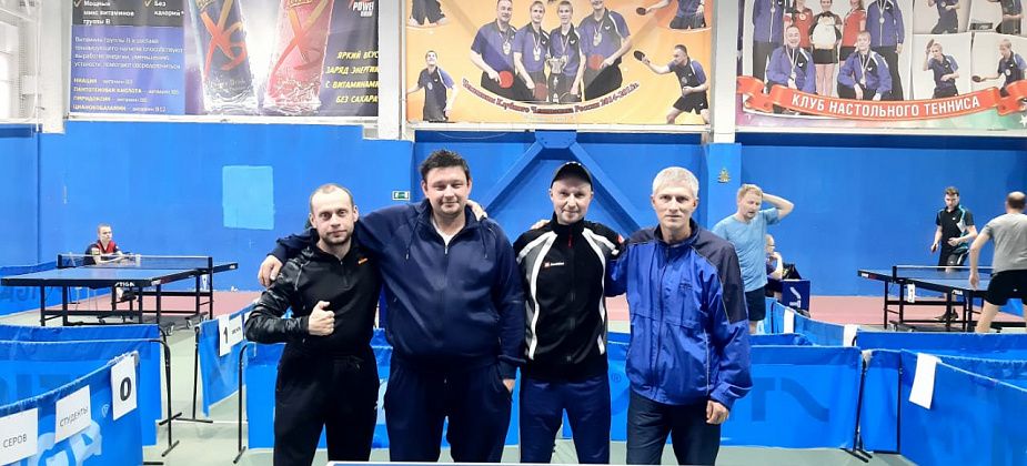 Теннисисты «Маяка» крупно обыграли соперников в трех поединках чемпионата Урала