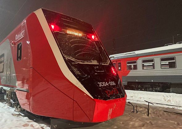 «По отдельным рейсам пассажиропоток оставался крайне низким». Власти прокомментировали изменения в расписании электричек