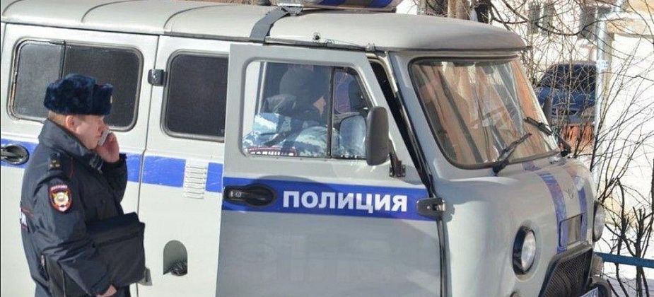 Арестовали дебошира, который громко слушал музыку