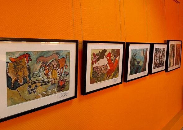 35 сказочных работ юных художников Свердловской области представлено на выставке в выставочном зале