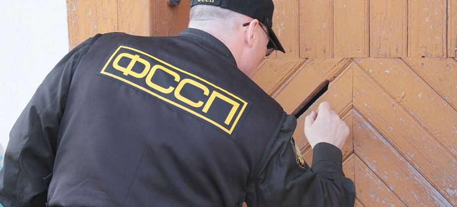 Горожанин просит признать действия судебных приставов незаконными