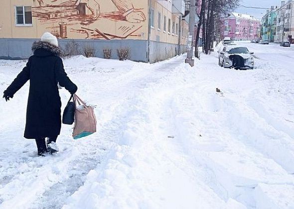 «Проехался по всем улицам, везде ад»: горожане рассказали о последствиях снегопада