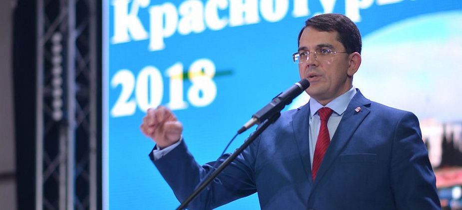 Почему поправки нужны: рассуждают известные горожане
