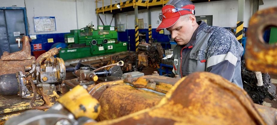 На БАЗе рассказали о работе автотранспортного цеха
