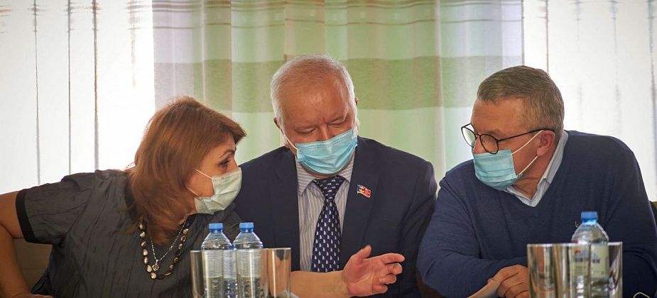Депутаты обсудят «Маяк», выберут председателя контрольного органа, внесут изменения в бюджет 