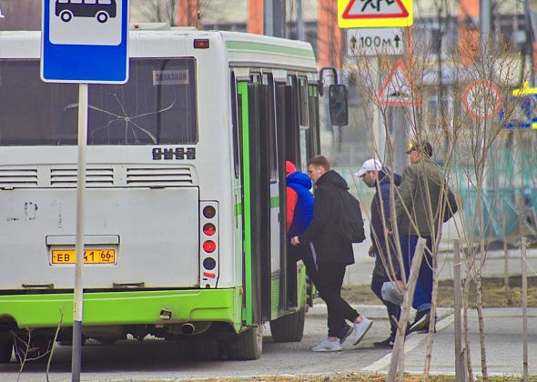 С понедельника возобновится рейс пассажирского автобуса «Ивдель-Екатеринбург». БлаБлаКар по-прежнему не работает