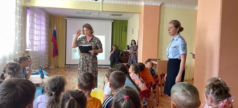 В детском саду провели олимпиаду по правилам дорожного движения  