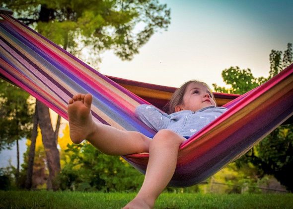 Как обезопасить детей на летних каникулах?