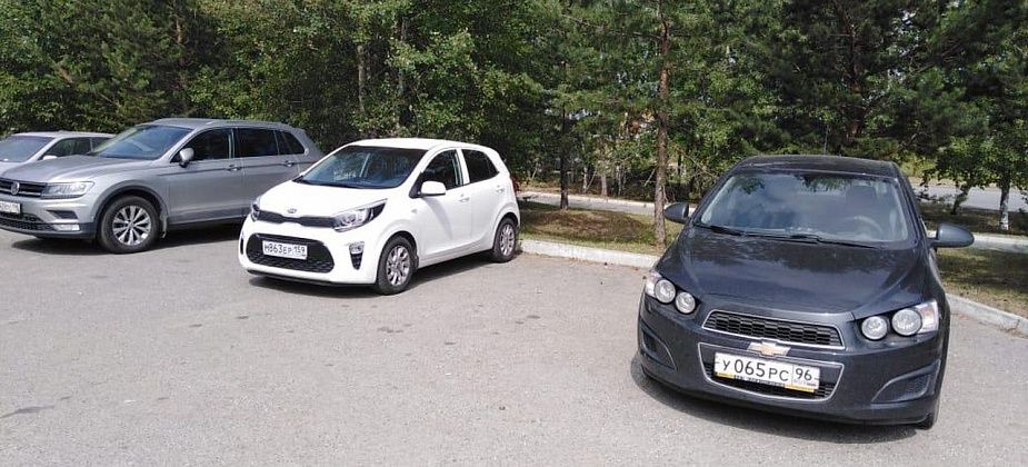 Возле "Магнита" в автомобиль «КИА» врезались и уехали. Осталось понять - кто?