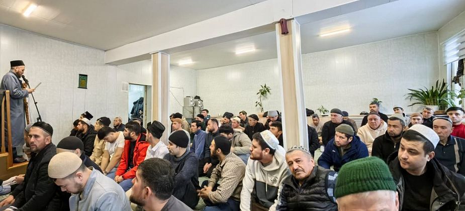 Мусульмане Краснотурьинска празднуют Ураза-байрам