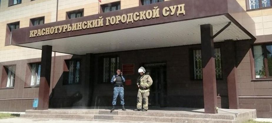 Будут судить девушку, обвиняемую  в квартирных кражах 