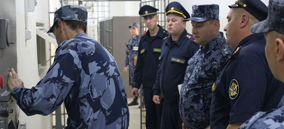 Начальник ГУФСИН проверил условия содержания и производство в краснотурьинской колонии
