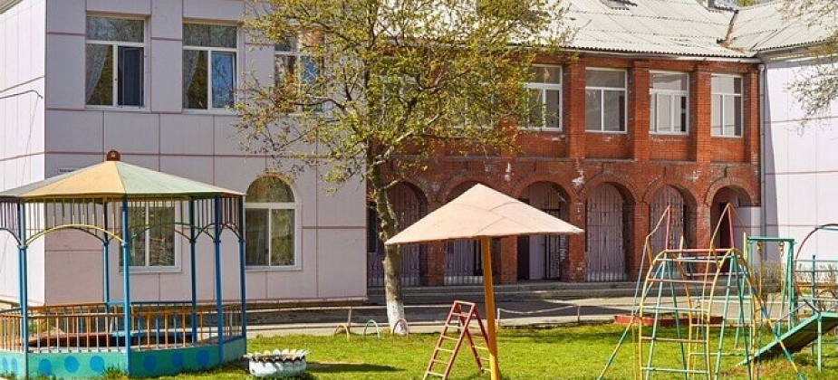 Краснотурьинцы принесли в «противотуберкулезный» детский сад почти 3000 подгузников