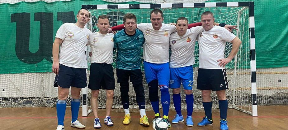 Краснотурьинские сотрудники МЧС участвовали в областном турнире по футболу