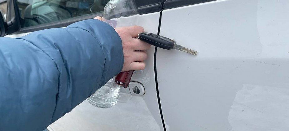 У водителя, который попался пьяным за рулем, изъяли «Рено». Еще мужчину оштрафовали