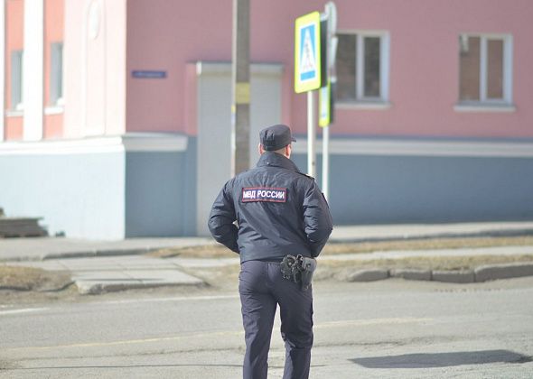 Пьяный мужчина ссылался на укус собаки и хотел к врачу, но получил 10 суток ареста за неповиновение