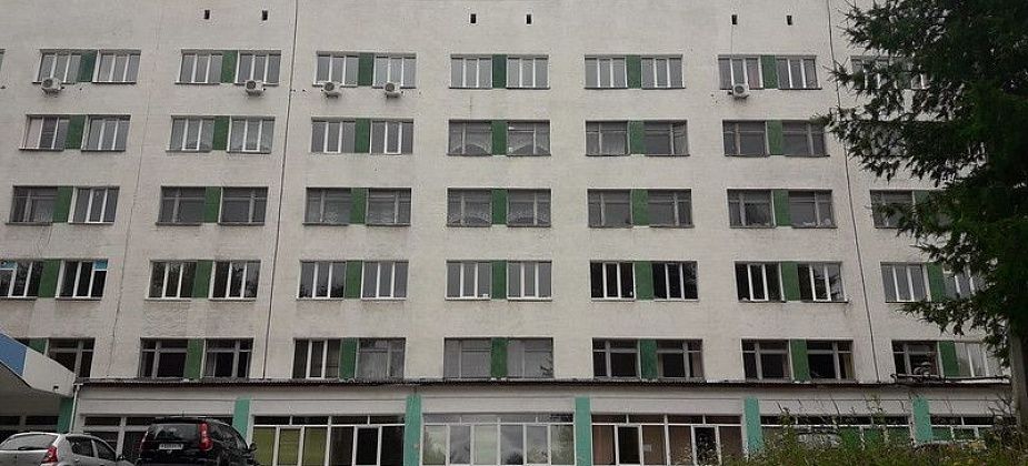 В детской больнице заменили лифт