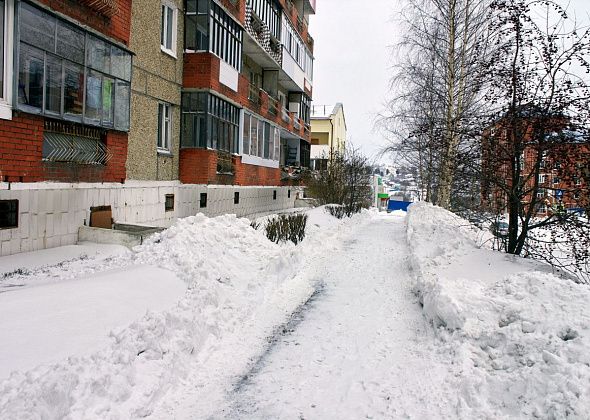 На зимнее содержание тротуаров в начале 2025 года выделят 5,5 миллиона рублей