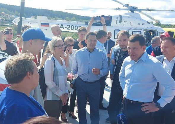 Евгений Куйвашев открыл на севере Свердловской области новую базу санитарной авиации