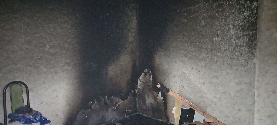 Вчера в Заречном районе из-за непотушенной сигареты произошел пожар. Хозяина квартиры успели спасти